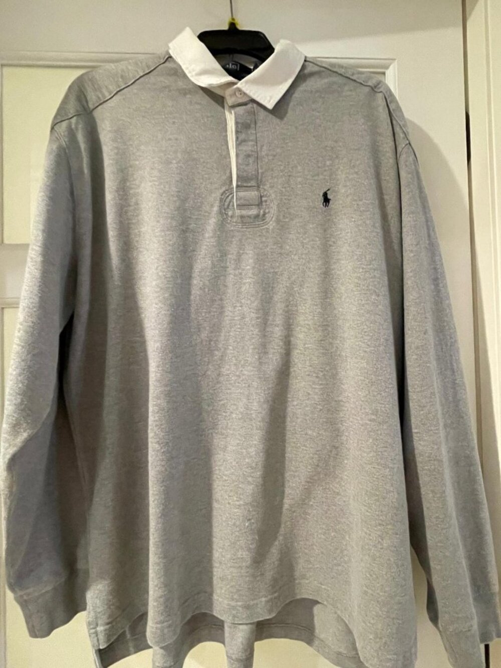 Polo Ralph Lauren Rugby Shirt mens Gray with white collor long sleeve Polo